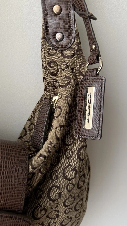 Guess By Marciano -Vintage y2K Bolso de Hombro Hobo Cartera - Marrón Monograma Logo Grande Foto 4 de 4