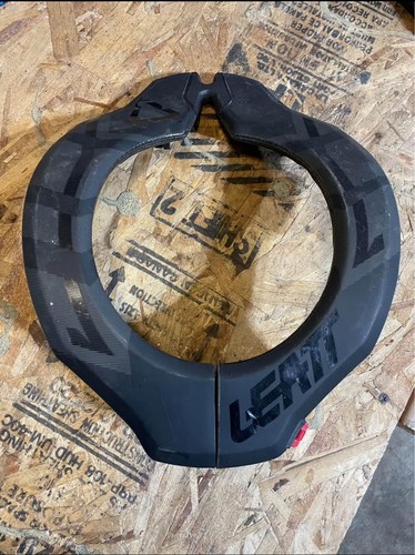 Leatt Neck Brace 3.5 #S/M Blk