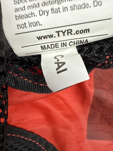 TYR Zaino Mummia Big Mesh per Nuoto Bagnato Palestra e Attrezzatura Allenamento Rosso - Foto 12 di 12