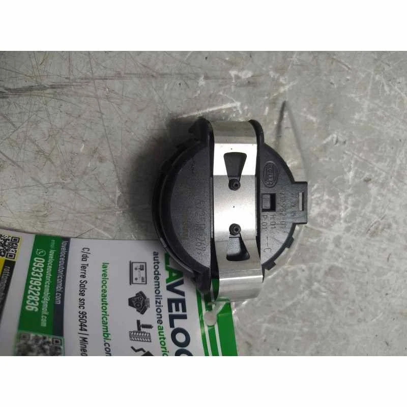 Sensore pioggia parabrezza Renault Captur I H5 J5 1.5 dCi 2016 285356725R - Immagine 4 di 4