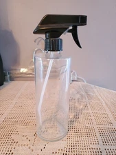 Grove Collaborative x Jeremiah Brent Glass Spray Bottle 