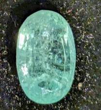 2.26 ct Lustrous EMERALD Paraiba colour 10.61 x6.97 x4.54 Lab Certificate
