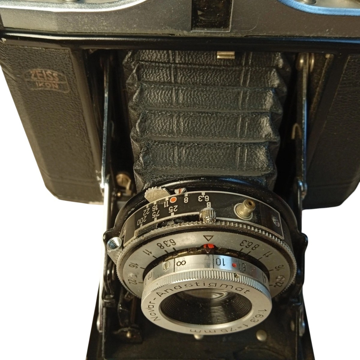 Zeiss Ikon Nettar 517/16 Folding Roll Film Camera (c.1949) #0273