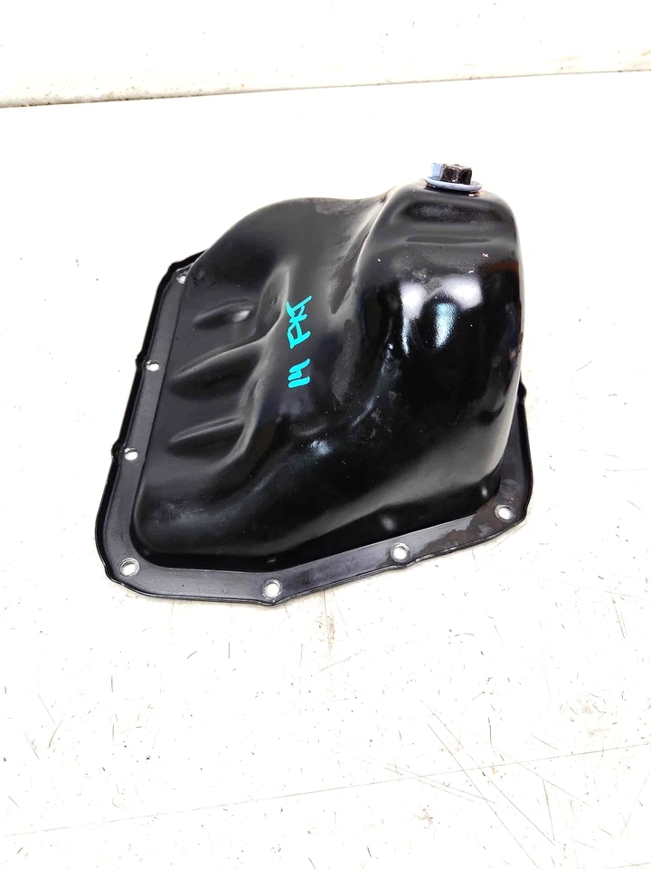 Subaru Forester XT 2014-18 cárter de aceite inferior 2,0 L OEM P/N 11109AA231 Foto 4 de 4