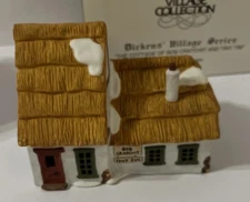 Dept 56 Heritage Village “The Cottage Of Bob Cratchit and Tiny Tim” 1988