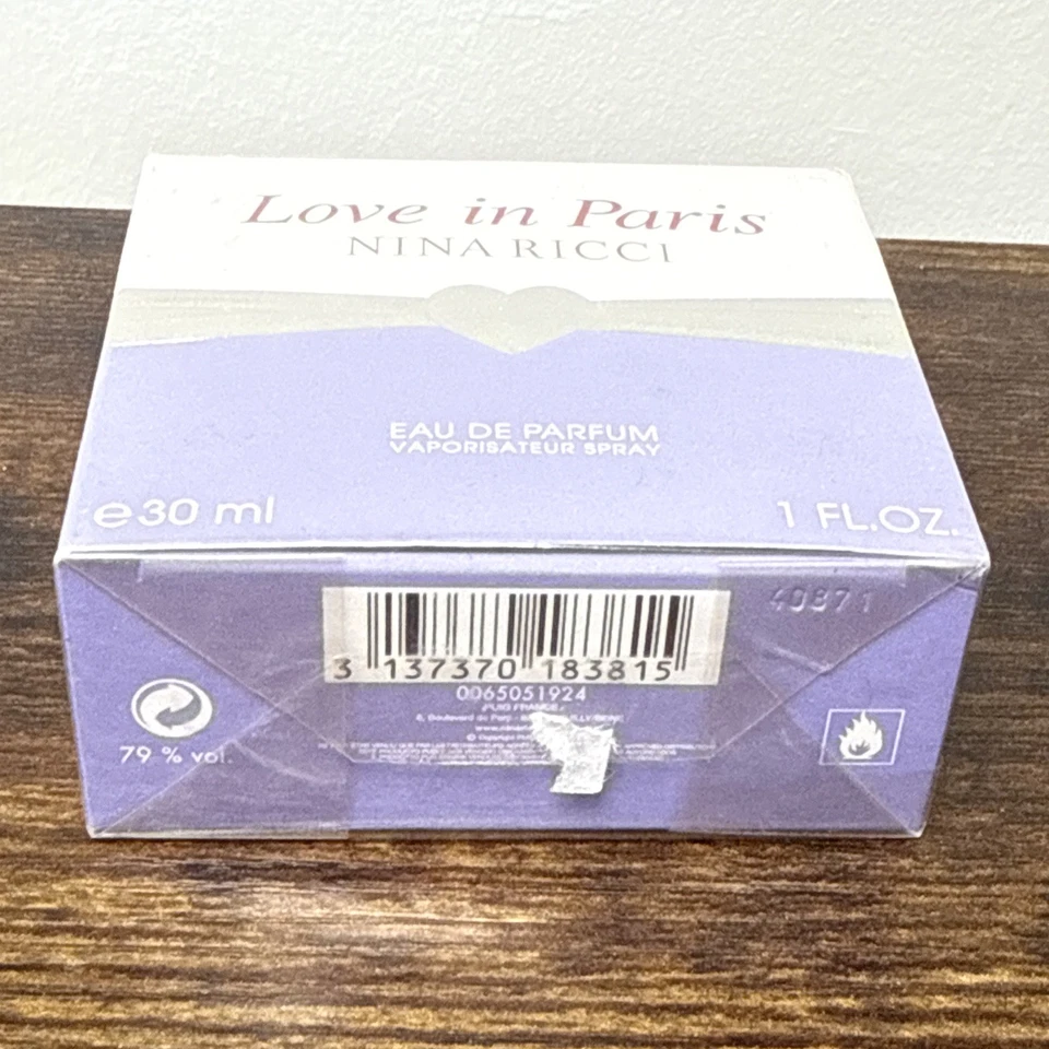 LOVE IN PARIS por Nina Ricci 1 OZ Eau de Parfum Spray NO SELLADO Foto 3 de 3