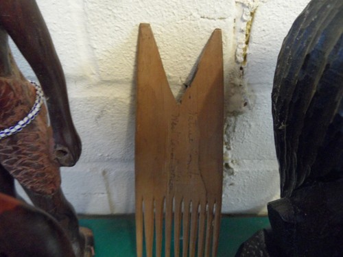 Collection Vintage Wooden African Ornaments Bust, Hippo, Totem, Figurines etc - Picture 3 of 11