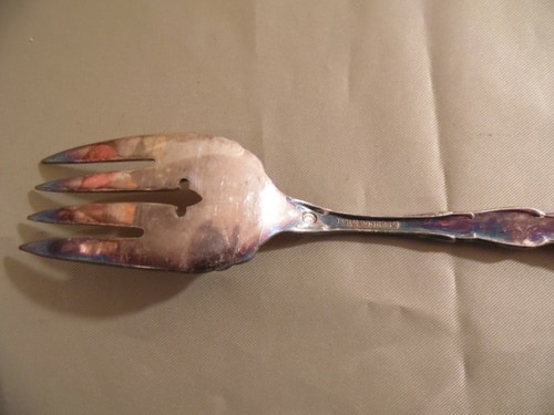Oneida LTD 1881 Rogers 8 Inch Fork / Free Domestic Shipping - Picture 3 of 3