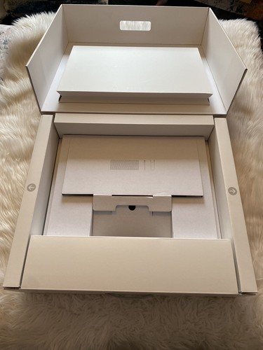 iMac 24 Inch - BOX ONLY - Silver - Model A2438 - Photo 9/11