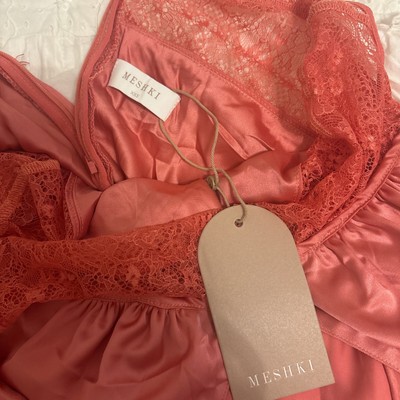 Meshki Dinah Lace and Satin Maxi Dress in Blush Rose size xxs, never worn 