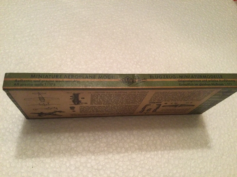 Modello Di Aereo In Miniatura Piaggio P 149 Scala 1/175 Della BUSCH Tedesca - Immagine 3 di 4