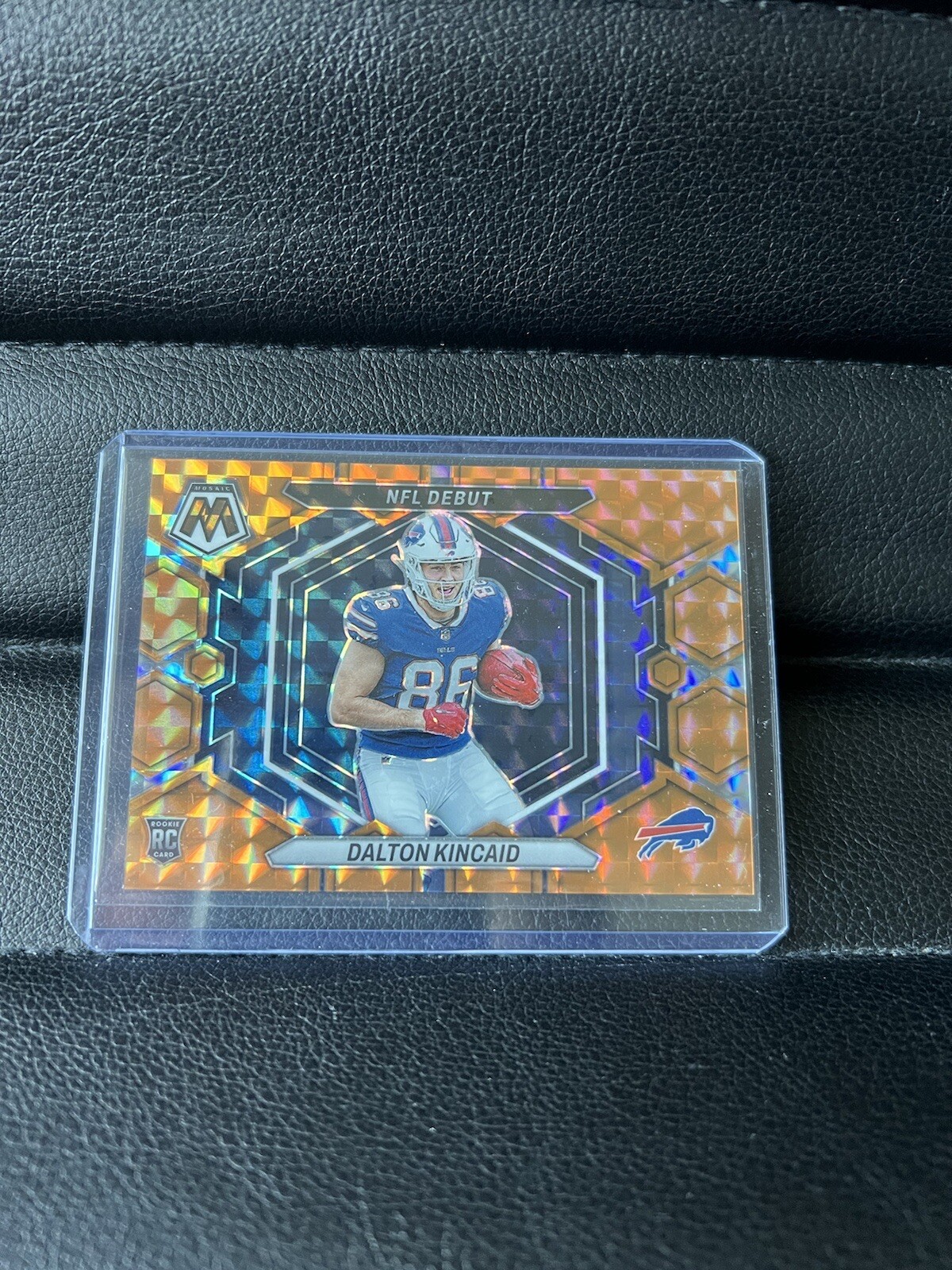 2023 Panini Mosaic Football Dalton Kincaid Orange NFL Debut /199 Bills Rookie RC