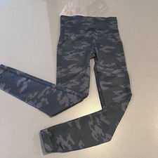 Spanx Look At Me Now Seamless Black Camo Leggings Size S Women