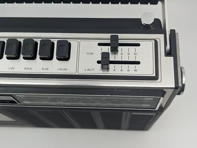 1978) Universum 4 Band Radio Cassette Combination Radio CTR 2369