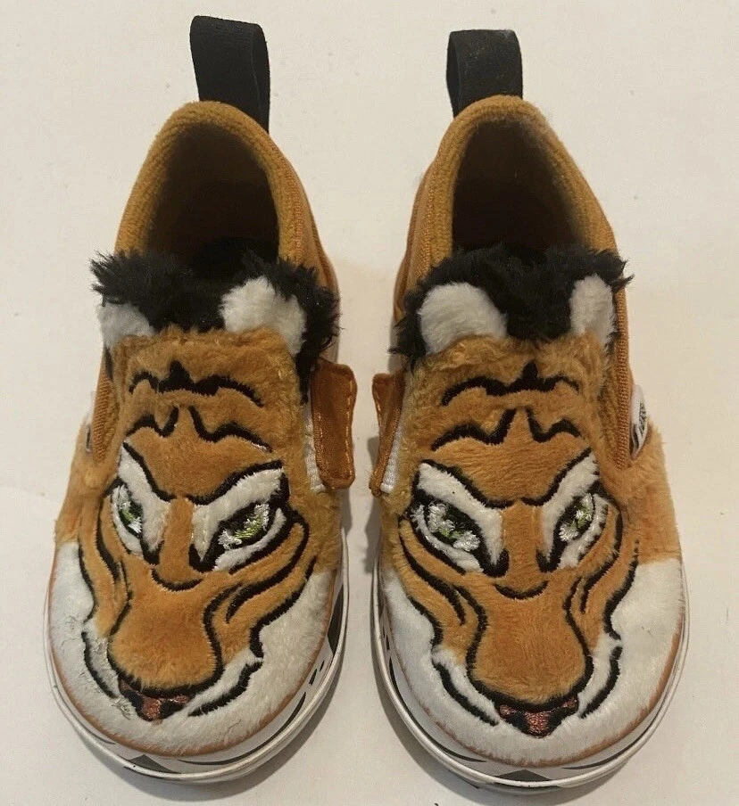 Vans slip top on faux fur