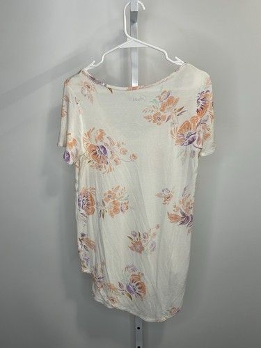 Mudd Roadtrip Tee Women's Sz Medium Lightweight Short Sleeve V-Neck Floral Roomy - Picture 2 of 7