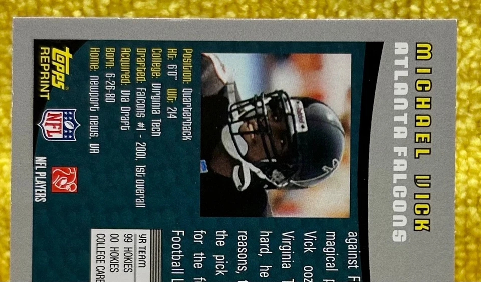 2012 Topps Chrome - Quarterback Rookie Reprint Michael Vick #311 - Image 2 of 3