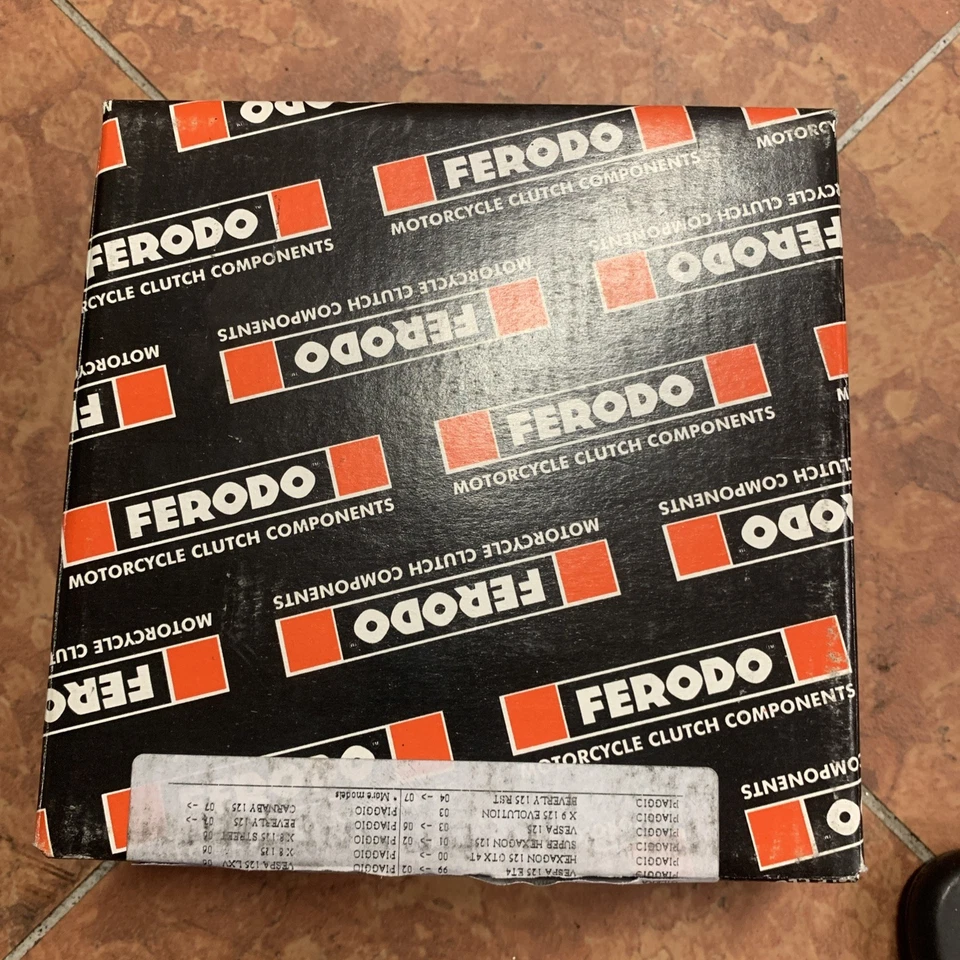 FRIZIONE Ferodo per PIAGGIO BEVERLY E Modelli Compatibili - Immagine 3 di 3