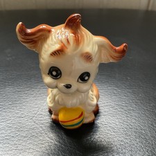 VINTAGE KITSCH CERAMIC PUPPY DOG FIGURINE WITH BALL. 2 3/4 Inches Tall.