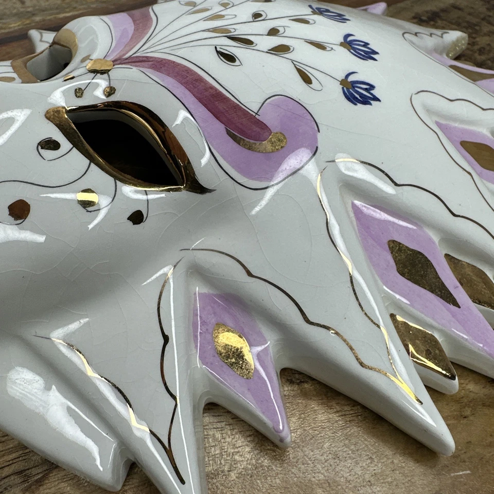 "Máscara de Mardi Gras vintage de cerámica blanca para montaje en pared 10"" x 9""" Foto 3 de 4