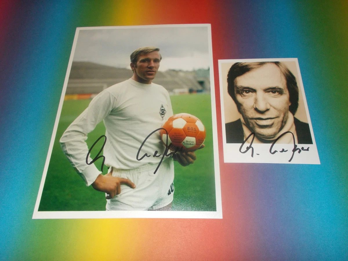 Günter Netzer Original Autogrammkarte - ca.10cm x 15cm