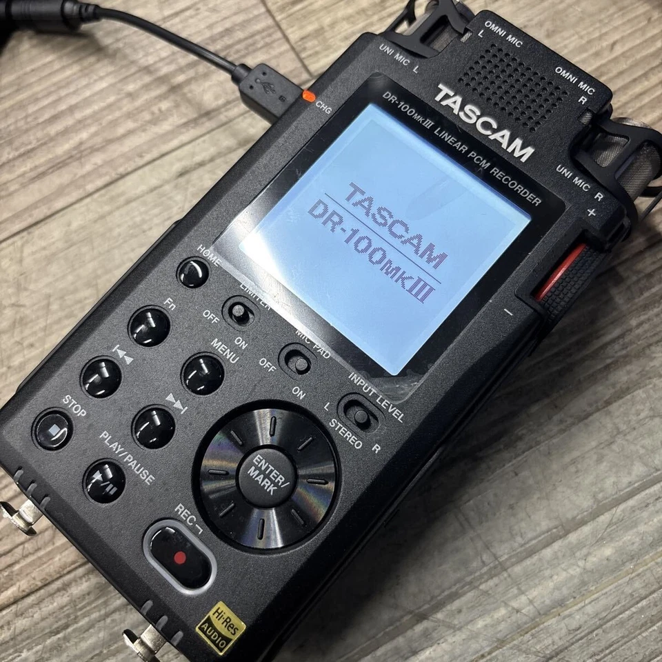 [US Tax Included] TASCAM DR-100MKIII High-Resolution Audio Linear PCM Recorder - Image 2 of 4