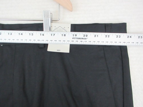 St Johns Bay Chino Shorts Mens Sz 50 Flat Front Black Hiking Straight Fit - Picture 8 of 11