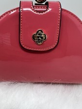 LA Terre Fashion Shiny Pink Patent Gold Handle/Chain Purse/Shoulder Bag