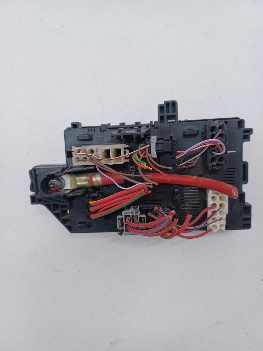 MERCEDES-BENZ GLE GLS W167 Fuse Relay Box A1679067303 2020 | eBay 