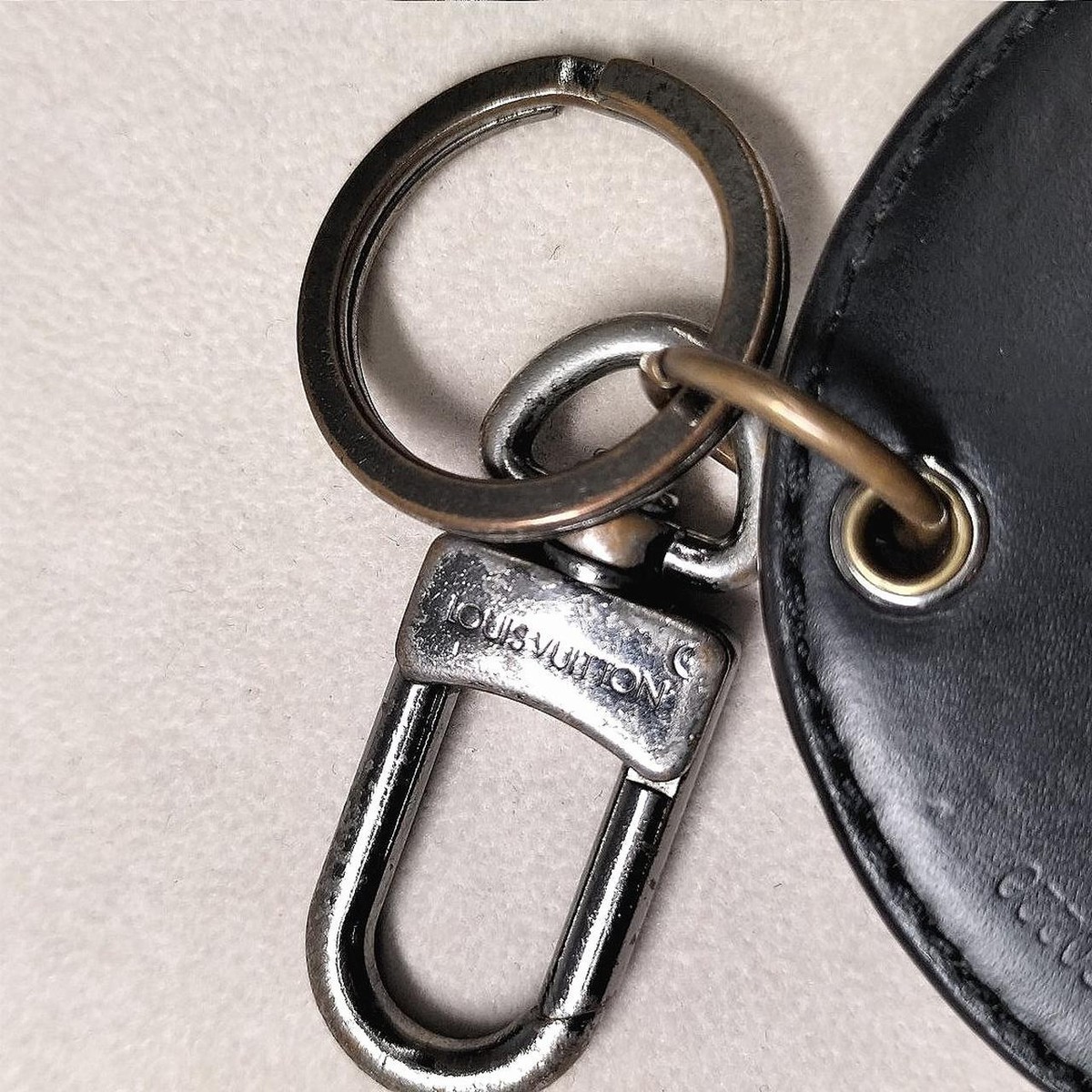 【LOUIS VUITTON】 キーリング LOUIS VUITTON ルイヴィトン キーホルダー キーリング バッグ