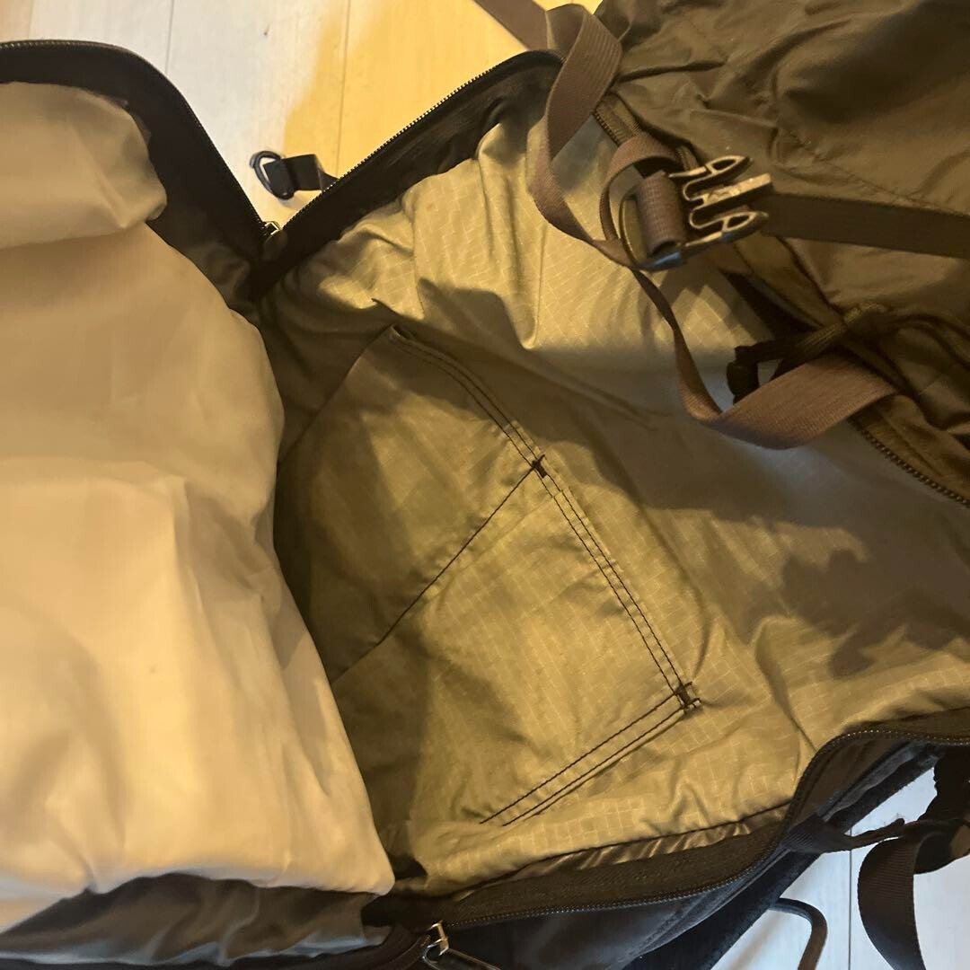 Arcteryx Khamski 31L Backpack Black | eBay