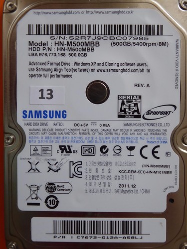 9x Samsung HN-M500MBB / 2011.12 / defekt / PCB: M8_REV.03 / 500GB SATA II