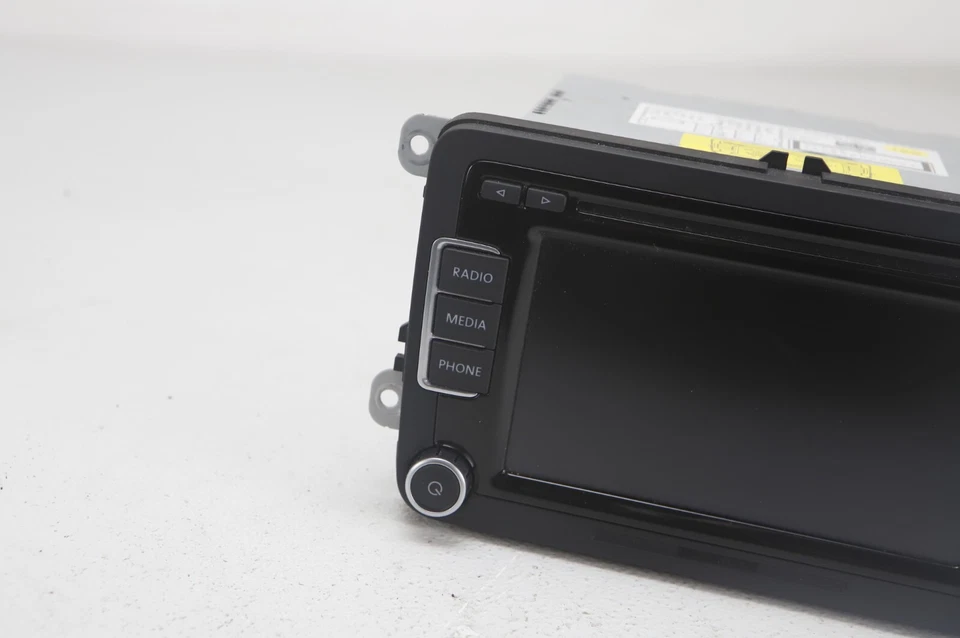 VW Tiguan MK1 2008-2015 Lecteur De Radio CD Musical Unité Principale 3C8035190 - Photo 2/4