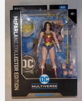 Official DC Multiverse Wonder Woman Collector Edition 7