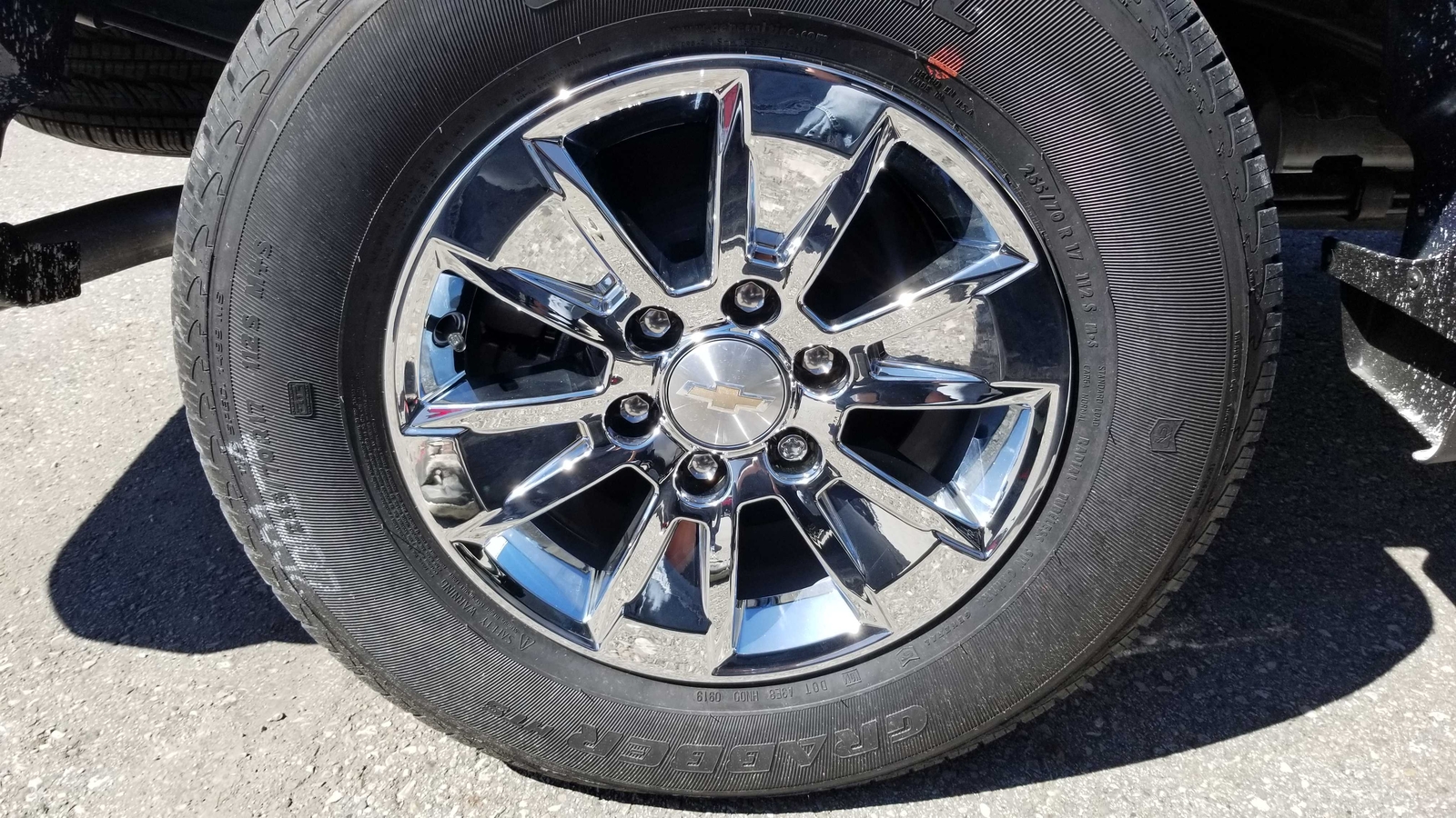 Auto Reflections Chrome 6 Spoke 17" Wheel Skins for 201921 Chevy