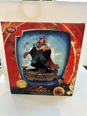Doctor Strange Figurine 285/500 Disney Store Limited Edition Light-Up *NIB