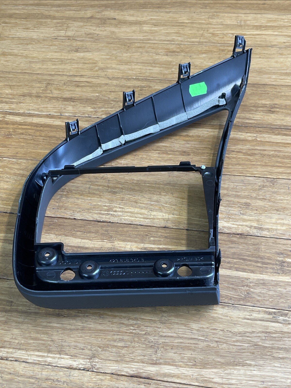 2014-2015 Audi R8 42 Dashboard air Vent Grille Cover Trim Panel OEM *NOTE*