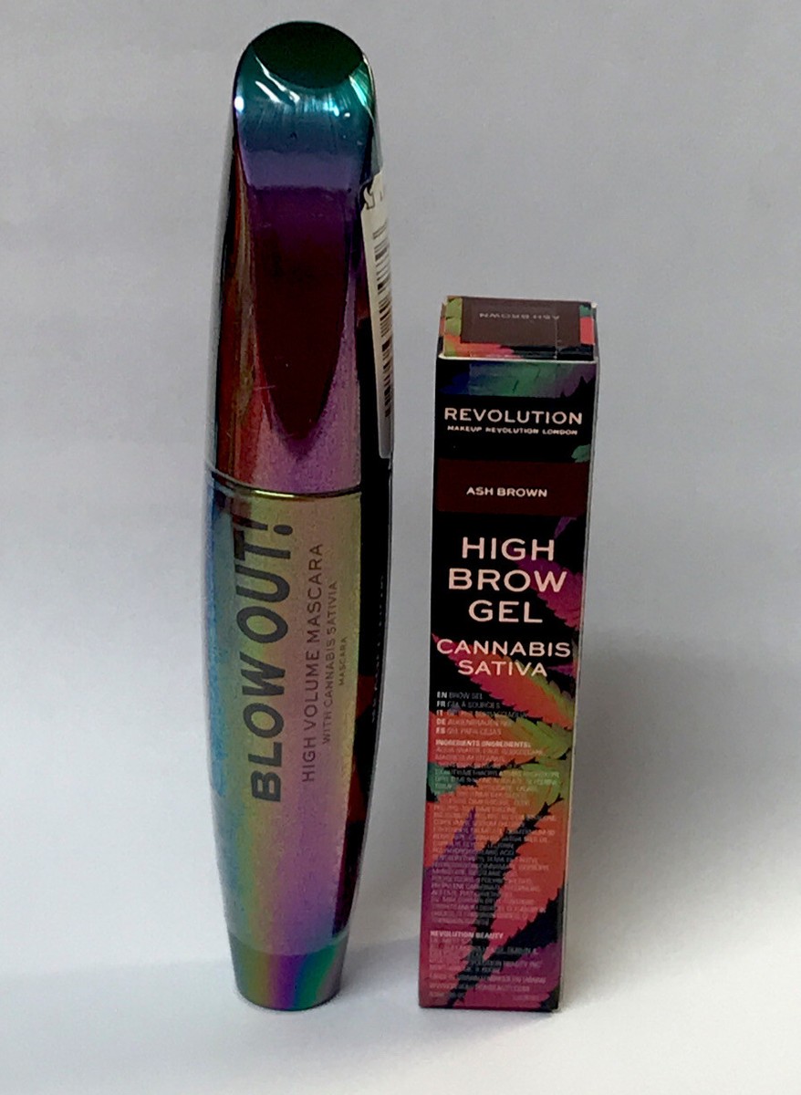 Mascara Revolution BLOWOUT Noir - 8g - Volume Et Allongement Intense - Neuf