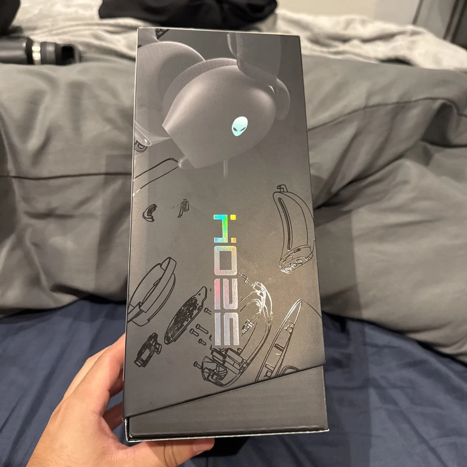 Alienware Wired Gaming Headset - Image 4 of 4