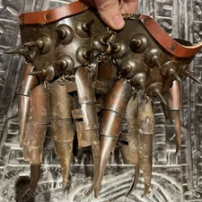 Antique Armor PERSIAN Fighting Gloves Metal Copper Iron Ancient Warrior X1