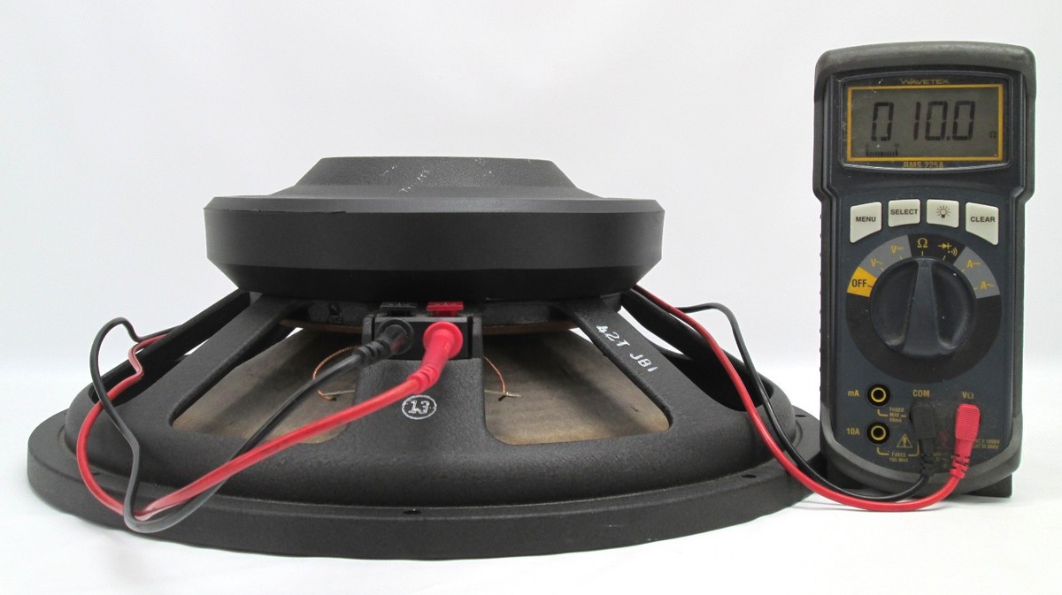 SINGLE - JBL 2226J Pro Series 15