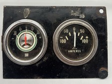 Vintage Stewart Warner Amperes Gauges In Dash Bracket. Untested.