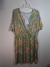 NWT LuLaRoe Dress Chantale V Neck Floral Boho Cottage Business Casual Green 2XL