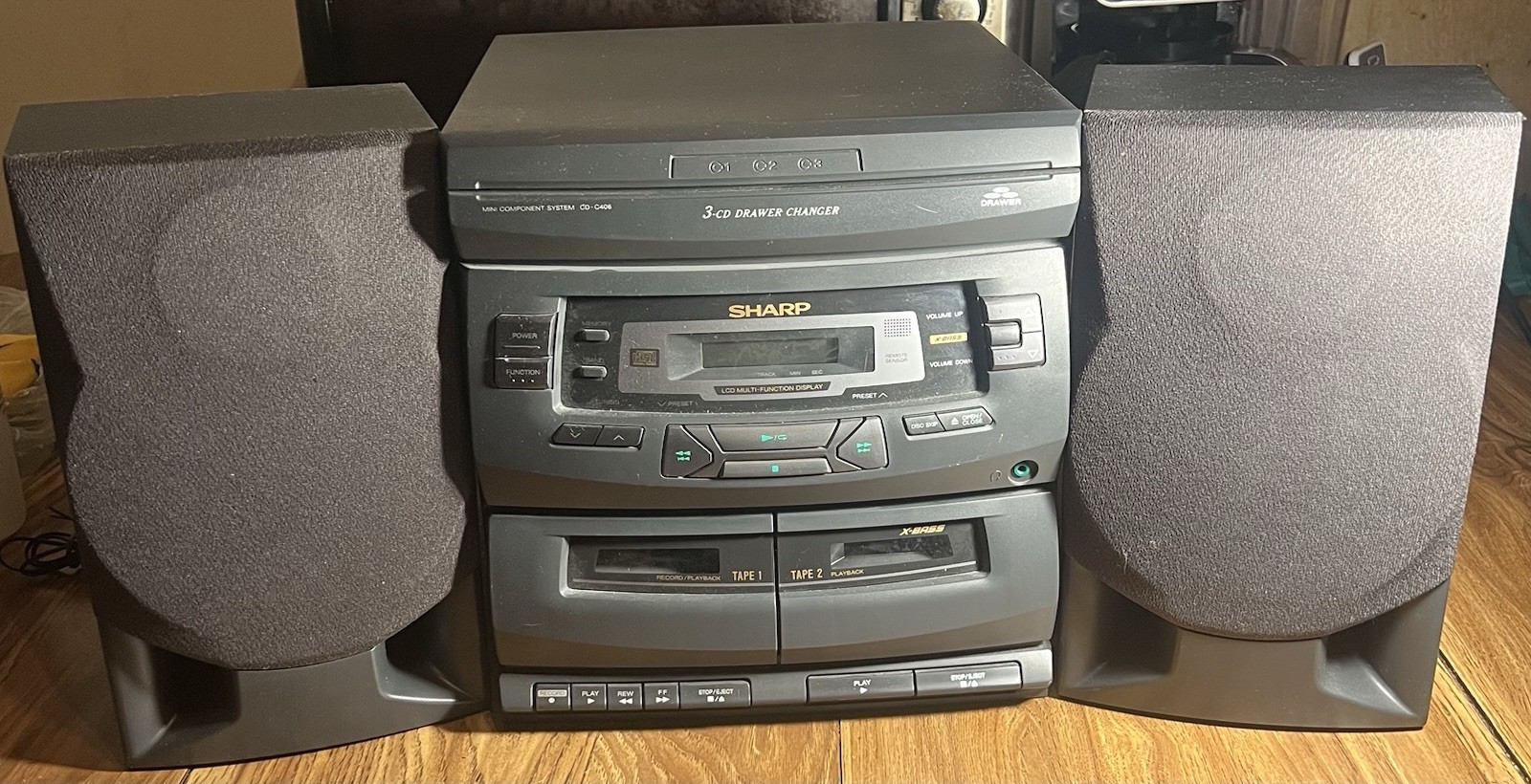 Stereo System With 2 Speakers Works 1998