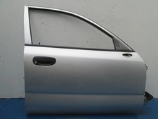 Porte avant et accessoires Mitsubishi CARISMA
