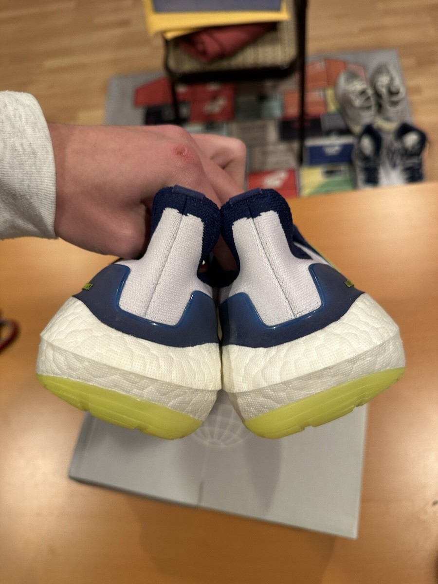 Size 6.5 - Men display picture 3