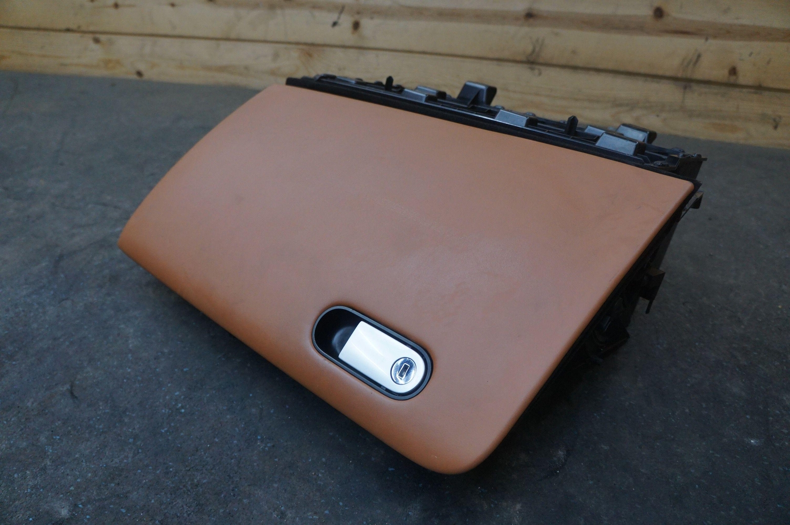 Glove Box Assembly Saddle Leather 3W1857120 OEM Bentley Flying Spur W12 2013-18