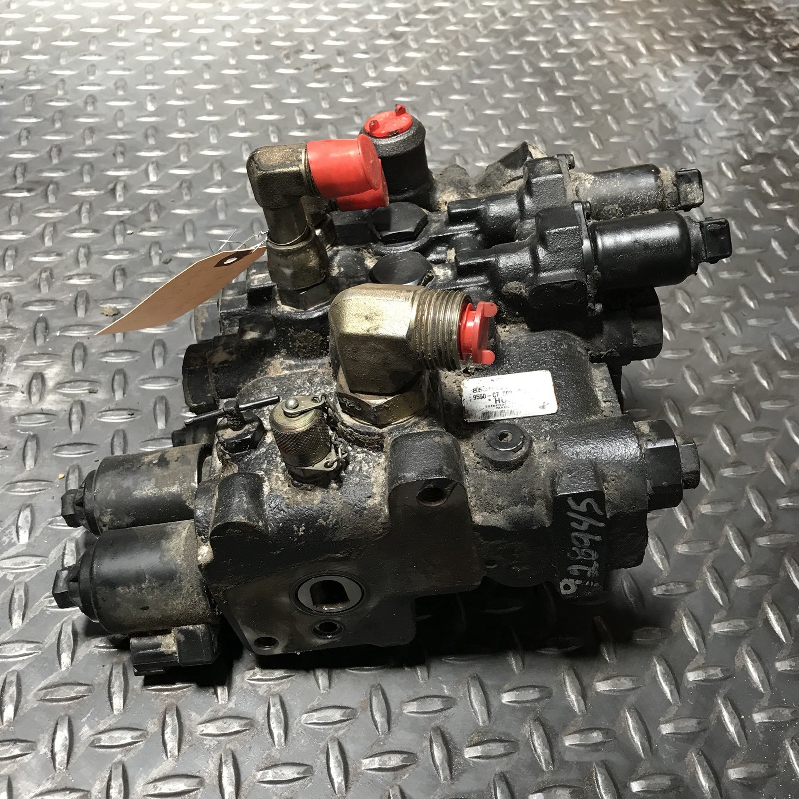 2078039 Hyster Forklift Hydraulic Valve Good Used H100FT 3 Spool. eBay