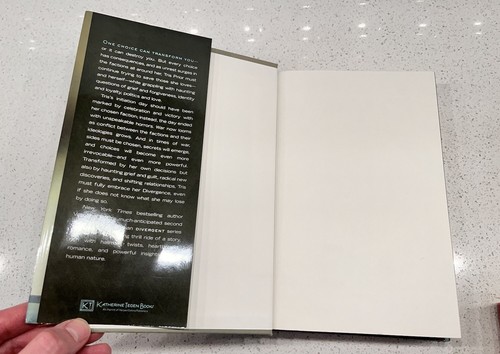 Divergent Series Hardcover 1st Editions #2 INSURGENT & #3 ALLEGIANT -SIGNED Roth - Picture 5 of 23
