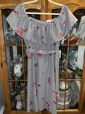 NWT Calvin Klein Off Shoulder Stripe Embroidered Floral Dress Sz 8 Spring Summer